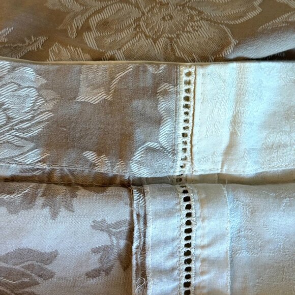 Wamsutta King Floral Jacquard Duvet Cover & Shams Set - Picture 5 of 15